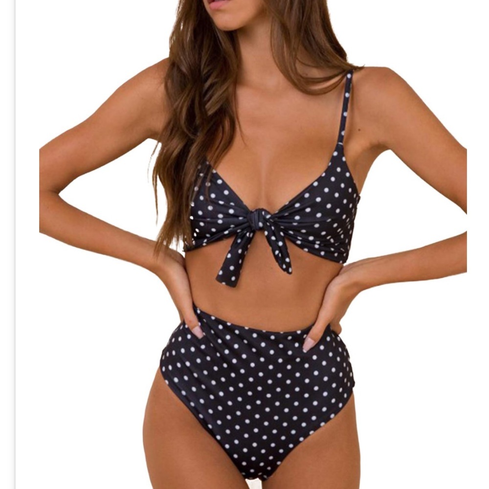 Chic Black Polka Dot Bikini Set